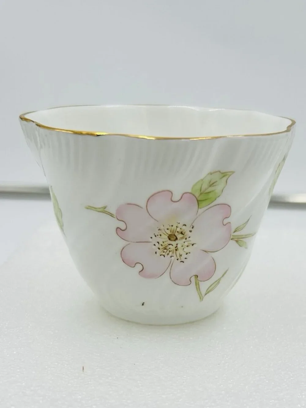 Queen’s Staffordshire England Fine Bone China Flat Teacup Melissa Vintage
